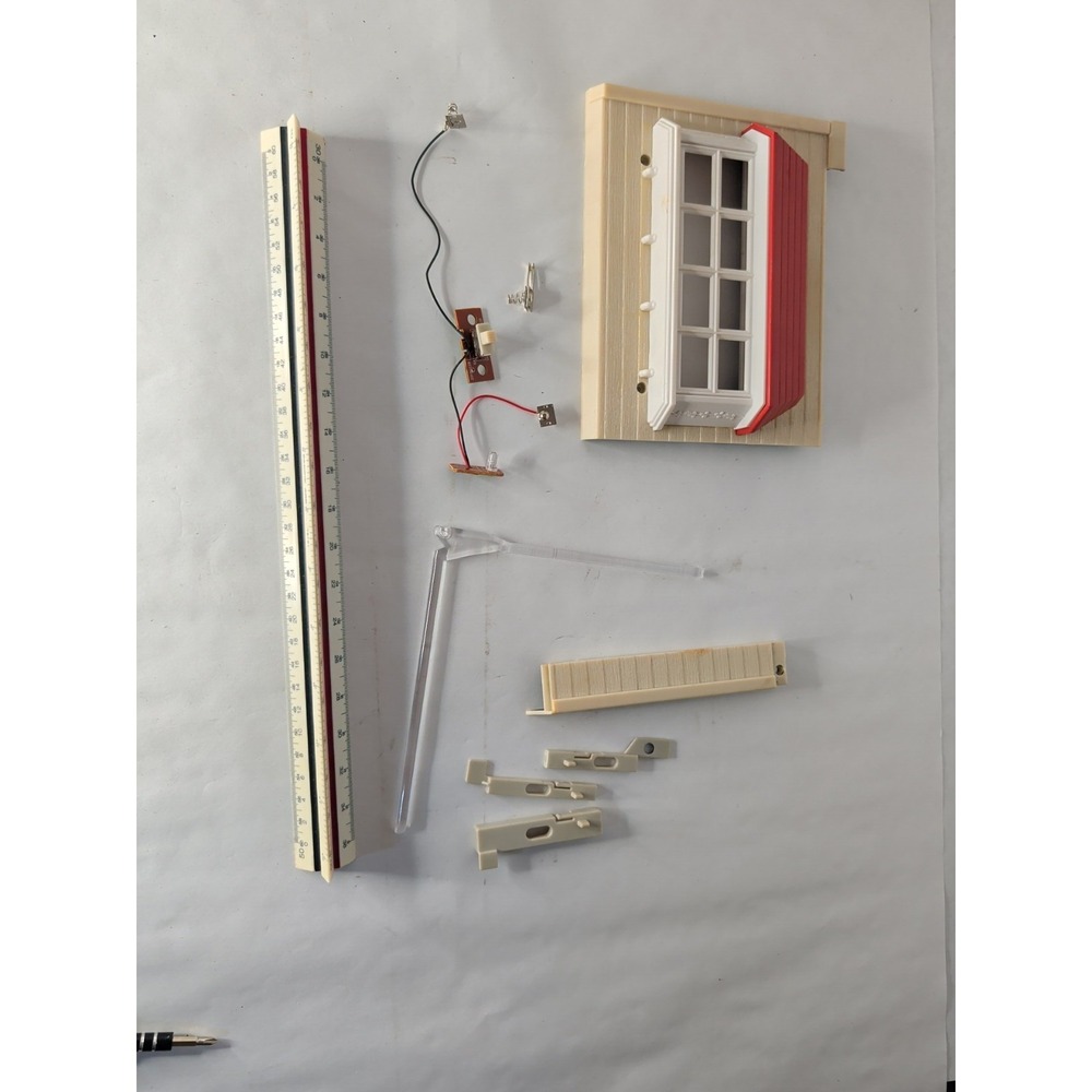 Calico Critters Red Roof Country Home Doll House Sylvanian BATTERY ASSEMBLY KIT